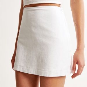 NWT Abercrombie Linen-Blend Mini Skort